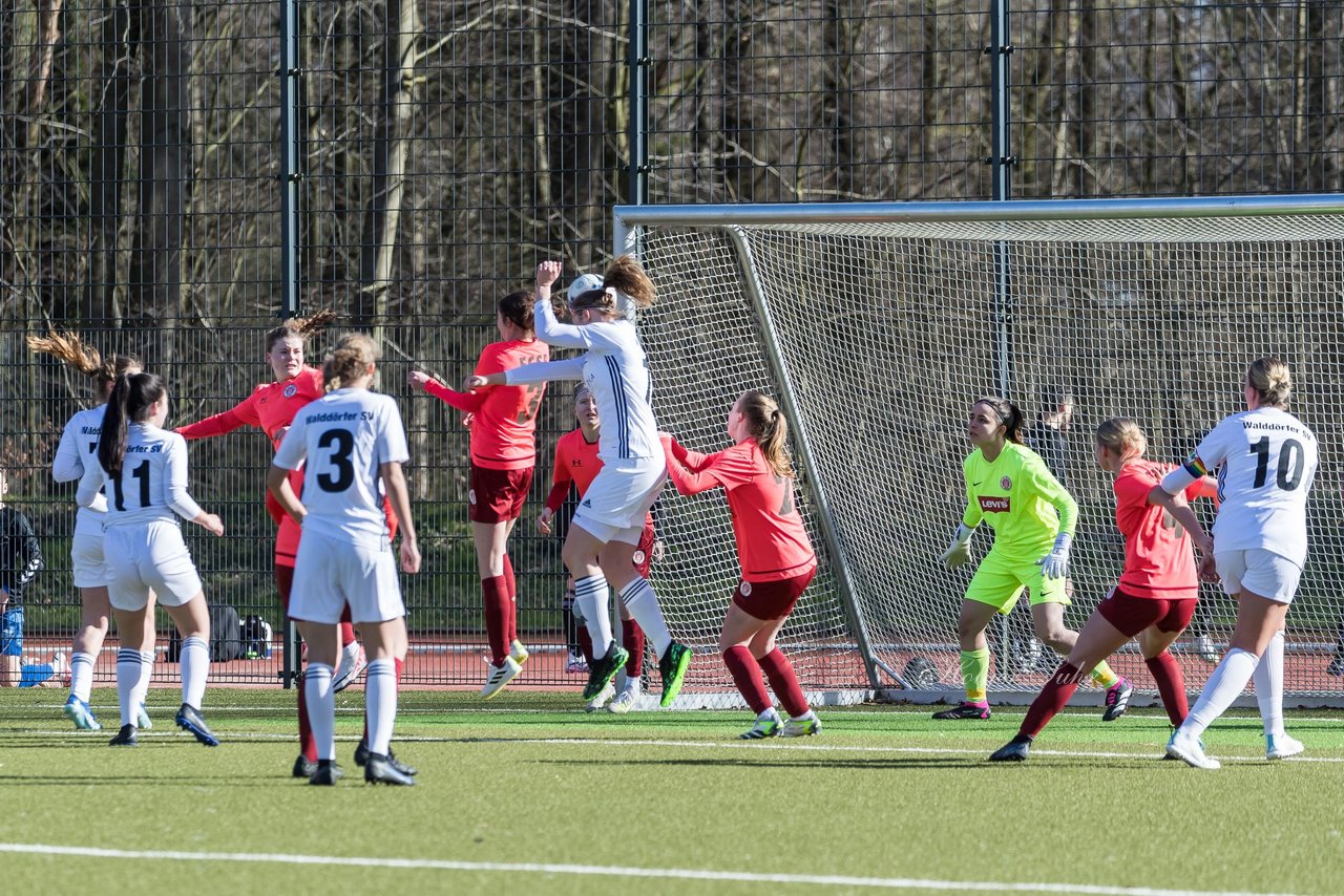 Bild 384 - F Walddoerfer SV : FC St. Pauli 2 : Ergebnis: 6:0